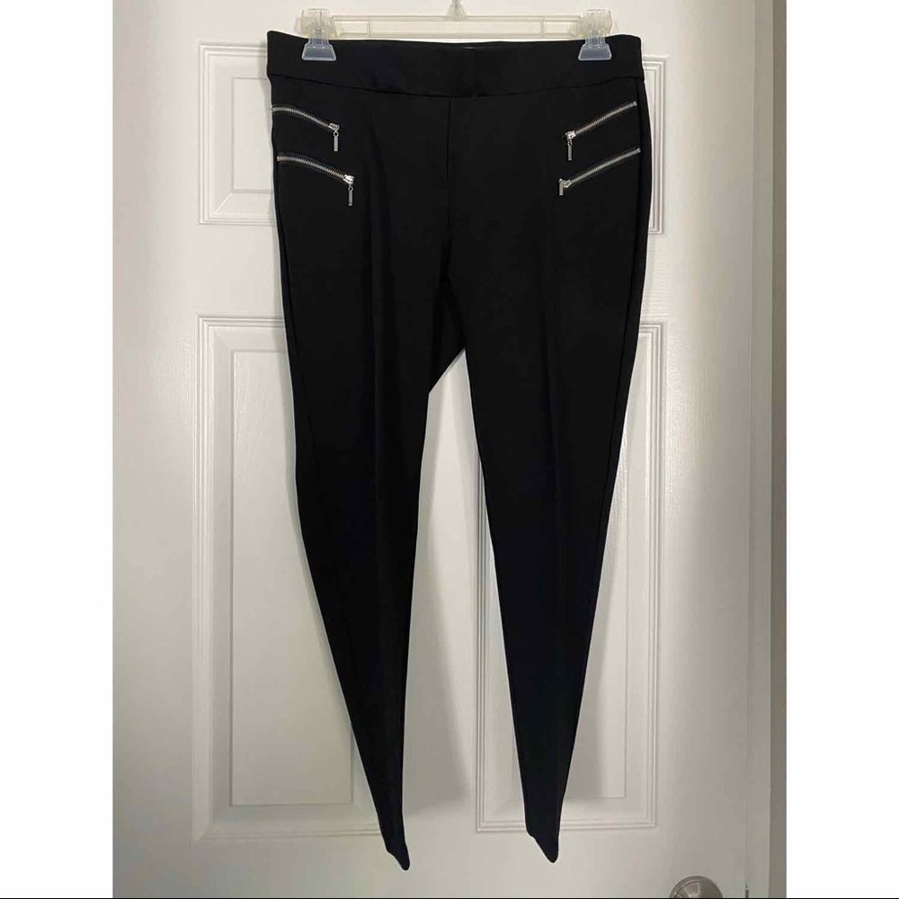 89th & Madison Black Zipper Pocket Pants